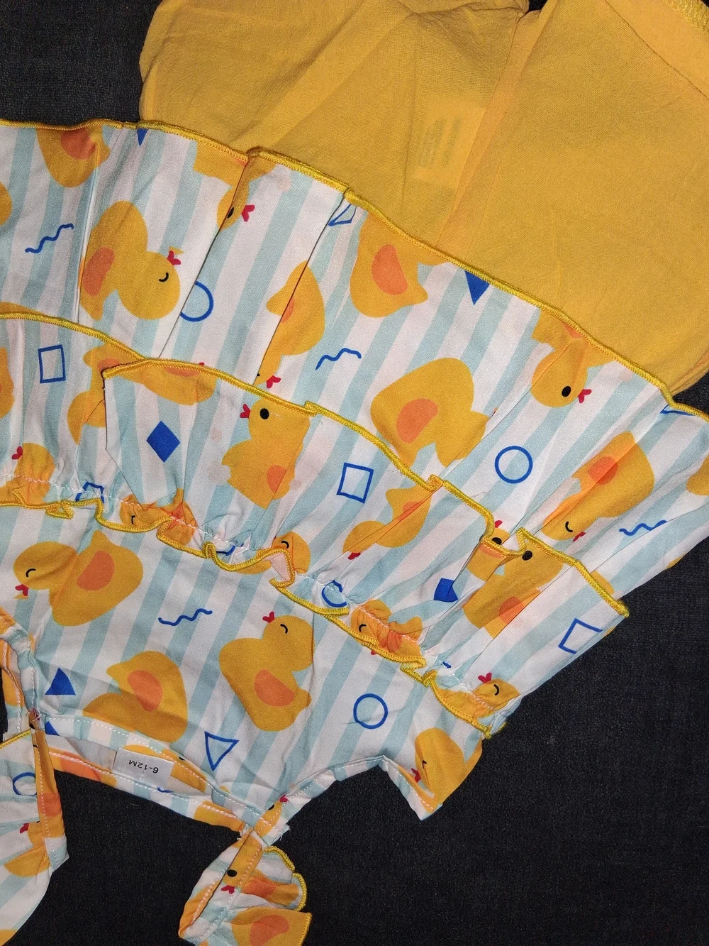 Yellow Duck Print Kids Set - 0-3 Months
